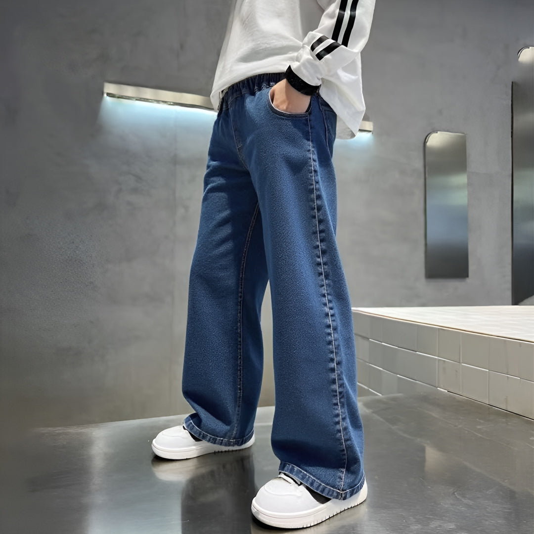 Graduation school pants for kids boyKids Korean Style Denim Cargo Pants, Casual Loose Baggy Maong Pants.